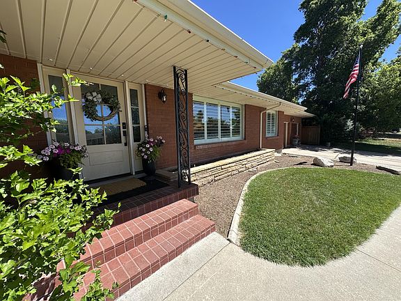 2nd image of 4260 Taylor Ave