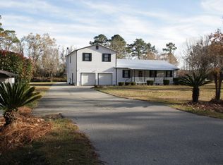 464 Castlebury Rd, Walterboro, SC 29488