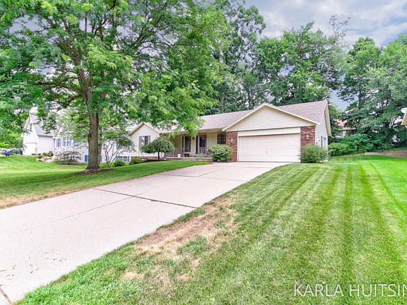 5th image of 6736 Highmeadow Dr SW