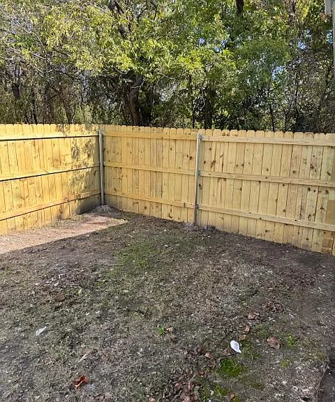 604 N Neal St — Photo 3