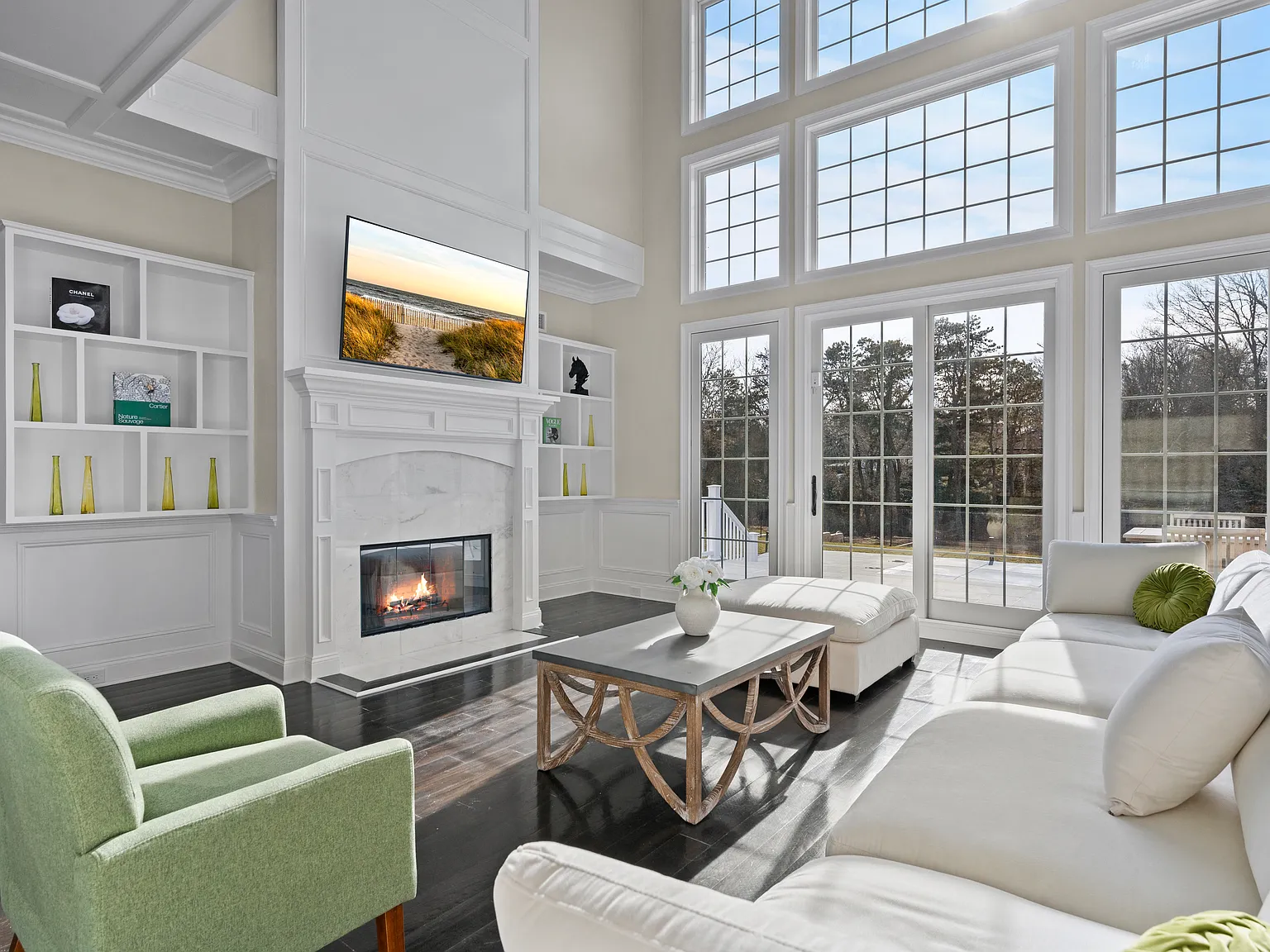 Elevated Hamptons Living In Shinnecock — Photo 3