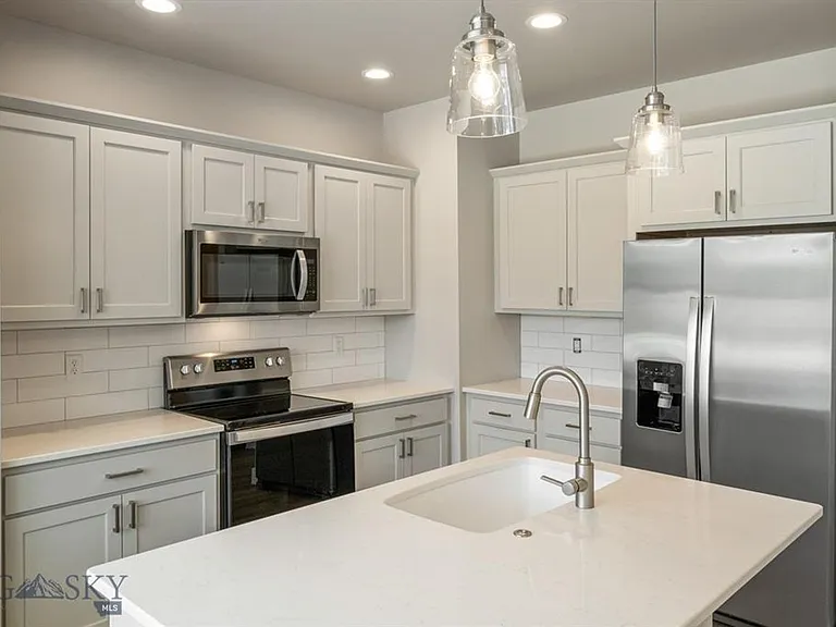 349 Meriwether Ave — Photo 4