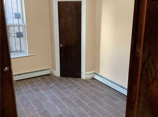 15911 Hillside Ave, Jamaica, NY 11432