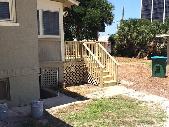 4th image of 520 N Peninsula Dr