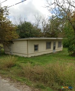 208-210 Harris St, Edna, TX, 77957