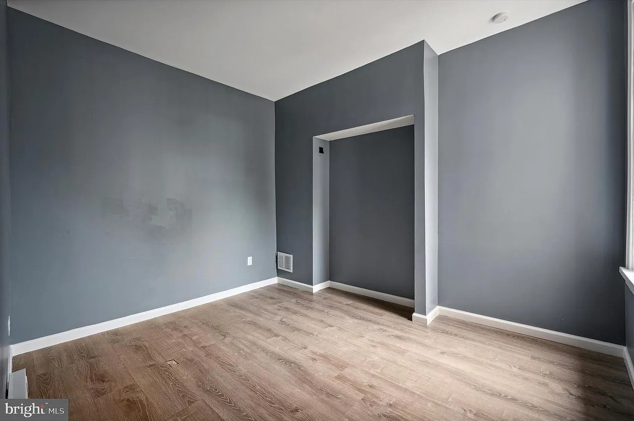 2244 N Carlisle St — Photo 4