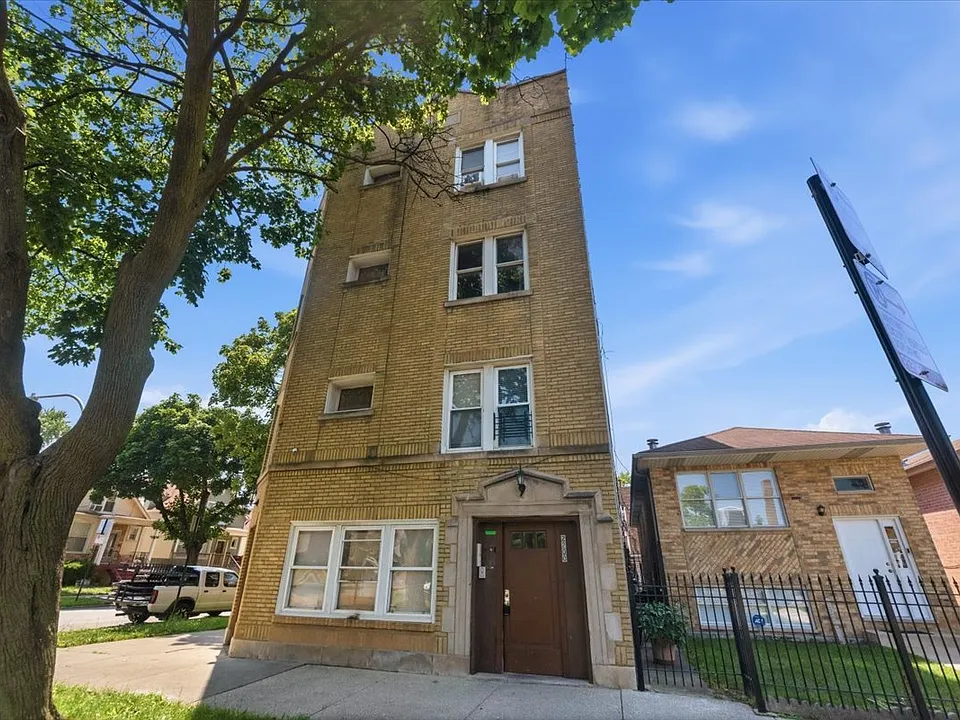 2200 N Knox Ave #1