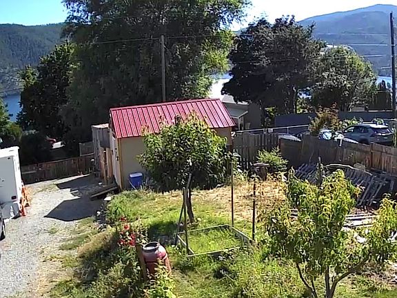 3rd image of 705 Boetzkes Ave