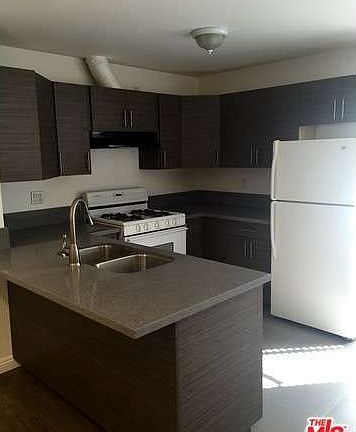 4th image of 318 Laveta Ter APT 1