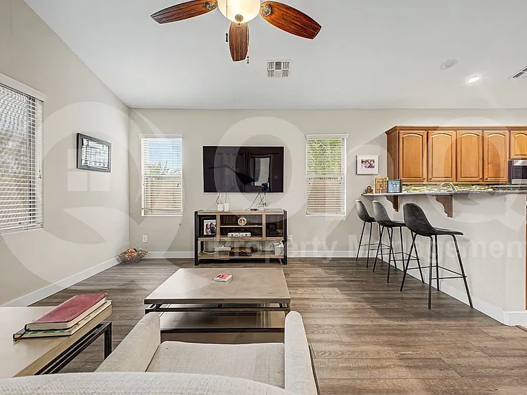 3644 S Danielson Way — Photo 4