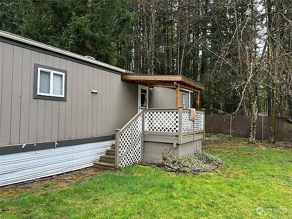 4th image of 6214 163rd Street Ct E #220