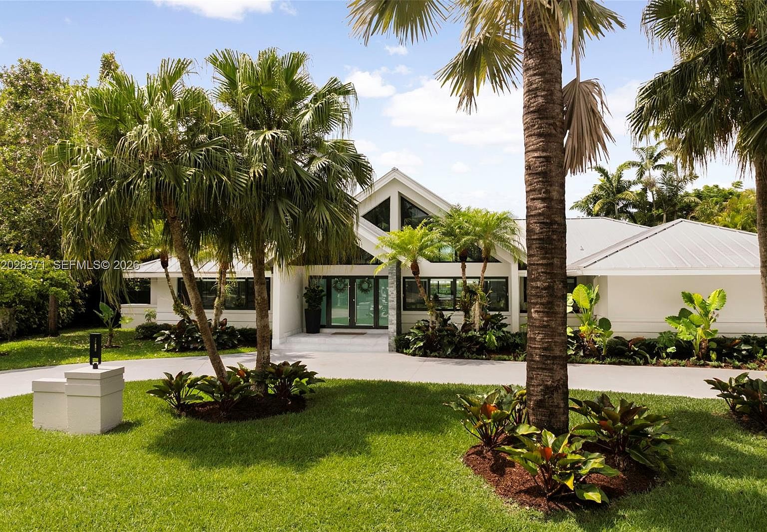 7440 SW 106th St, Pinecrest, FL 33156 | Zillow