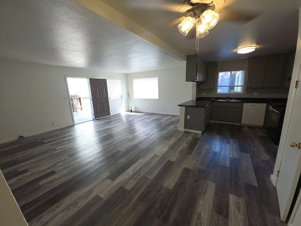 6687 Blue Heron Dr
