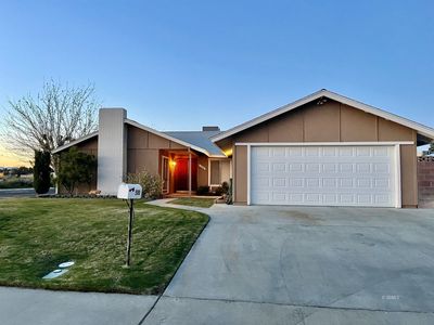 500 Cottonwood Dr, Ridgecrest, CA, 93555