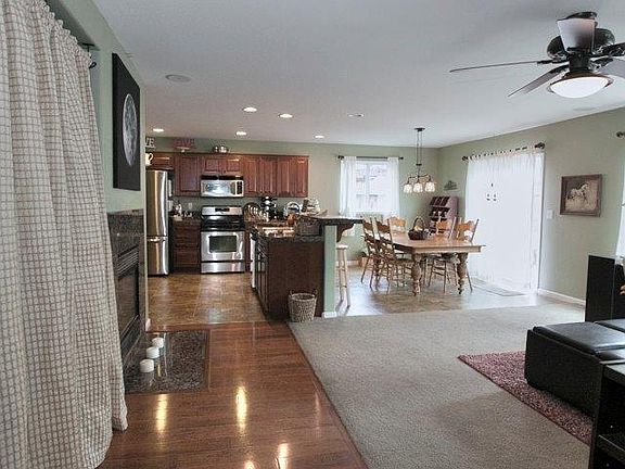 5th image of 223 Beechwood Ct