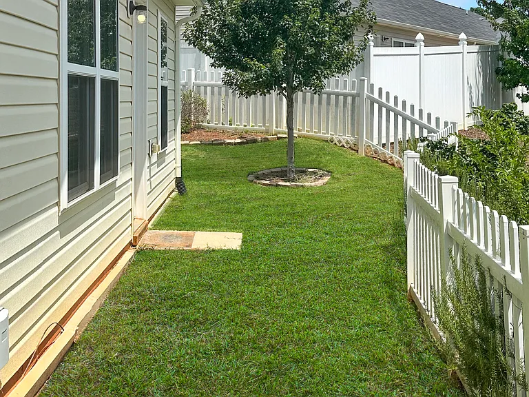 1019 Gold Cir — Photo 25