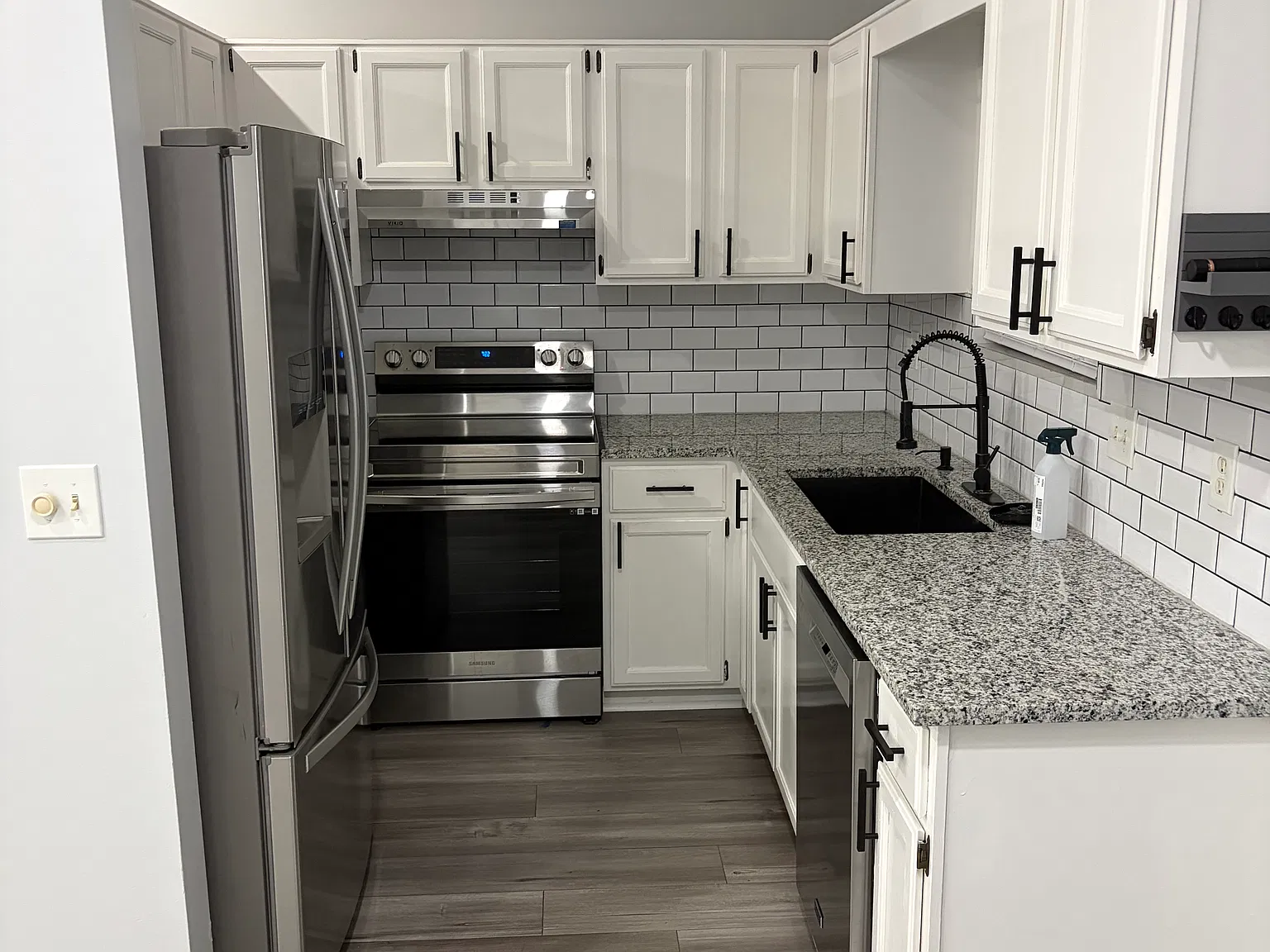 4 bed, 1627 sqft, $1,950 — Photo 4