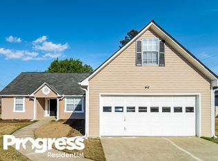 390 Woodland Ridge Cir, Covington, GA 30016