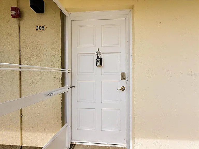 101 N Grandview St — Photo 11