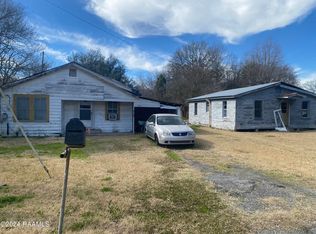 609 & 613 Raymond St, Opelousas, LA 70570