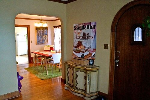 Entry-Dining