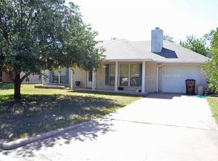 1508 Shadow Walk, Lockhart, TX 78644