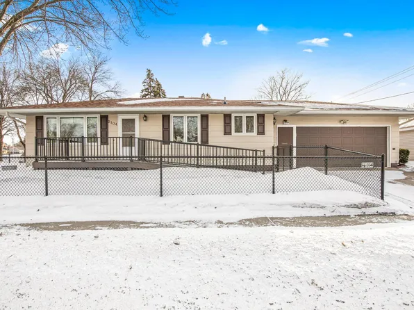 2104 3rd St N, Saint Cloud, MN 56303