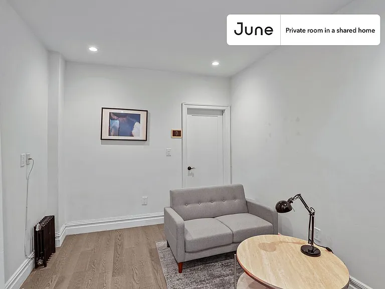 824 9th Ave #A — Photo 8