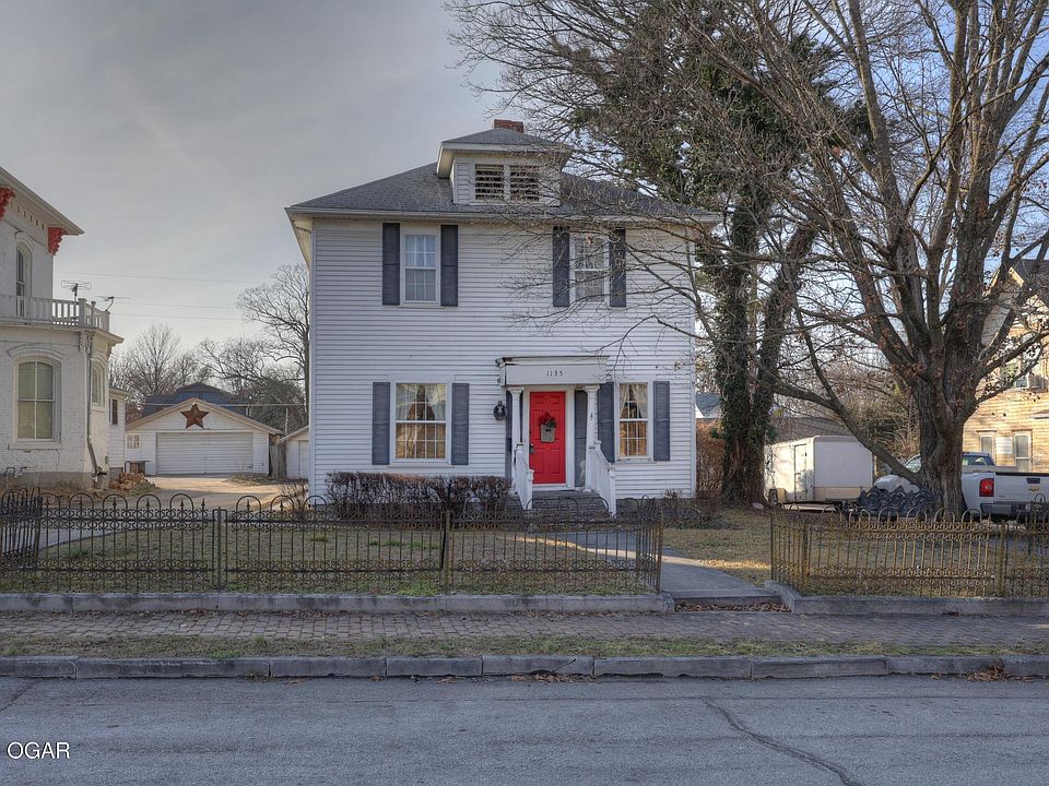 1st image of 1135 S Maple St