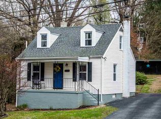 307 Middleton Ln, Charlottesville, VA 22903