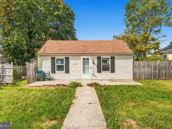 3818 Hollywood Ave, Feasterville Trevose, PA 19053