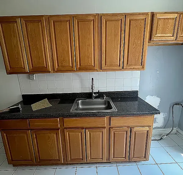 3320 Avenue H #6F — Photo 4