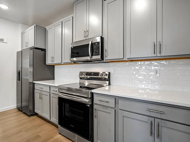 2232 Arikaree Hts #307 — Photo 13