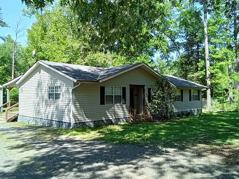 436 E McKinley Ave — Photo 2