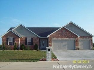 4822 Rockledge Trl, Smithton, IL 62285
