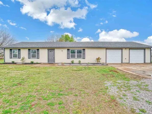 13309 NE Townley Rd, Elgin, OK 73538