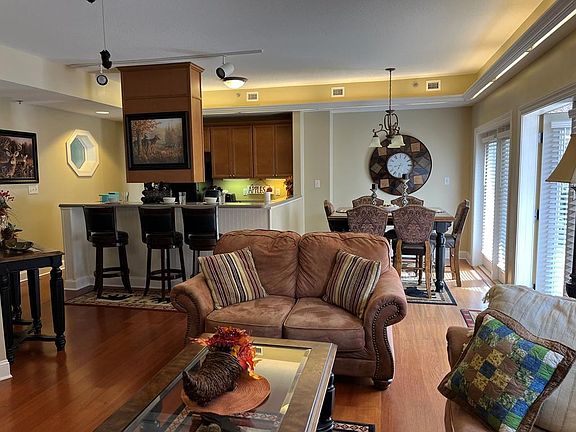 2nd image of 513 McCarter Rd APT 3S