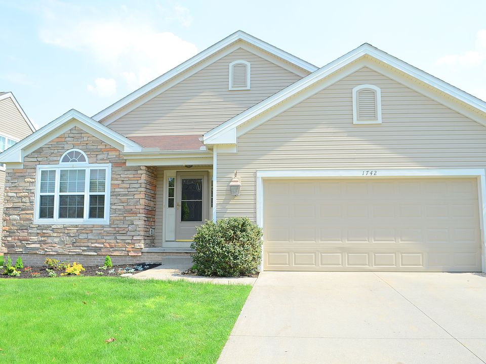 1st image of 1742 Bellaway Dr