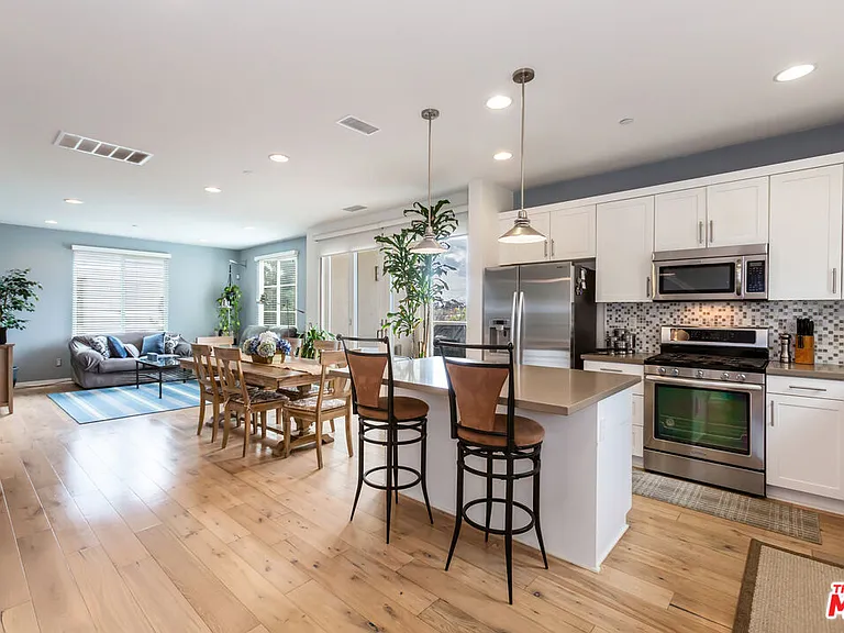 5547 Palm Dr — Photo 11