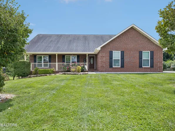 380 Willingham Dr, Lenoir City, TN 37771
