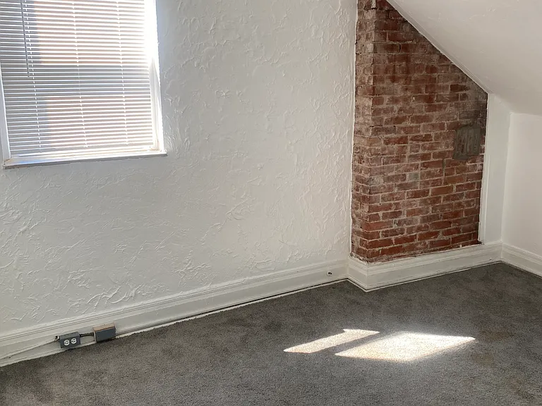 2200 Spring St #2 — Photo 5