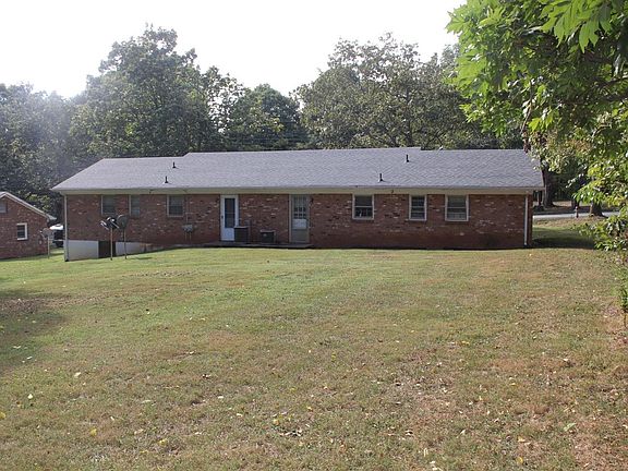 3rd image of 159 Wildwood Dr