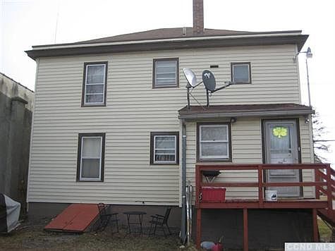 3rd image of 109 Fairview Ave