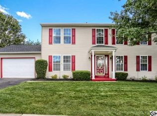65 Greenmont Dr, Enola, PA 17025