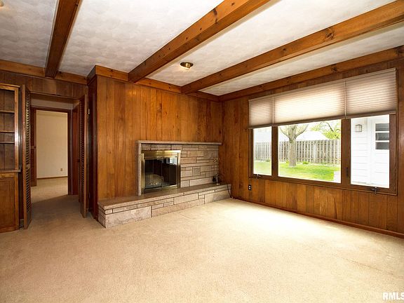 4th image of 3831 10th Avenue Pl