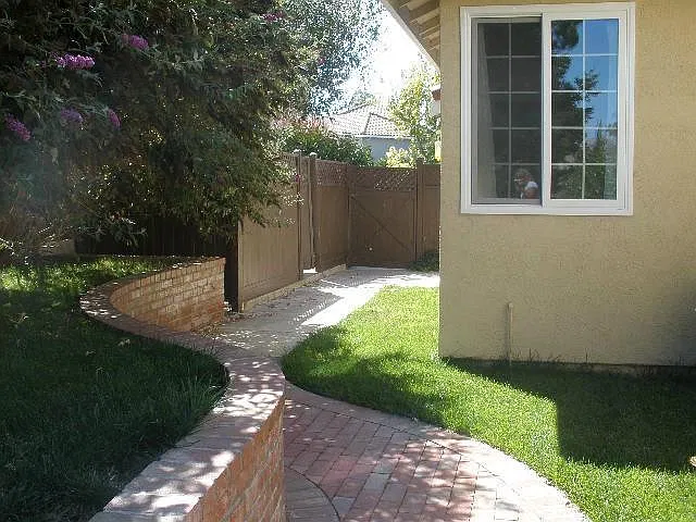 4 bed, 2538 sqft, $4,000 — Photo 4