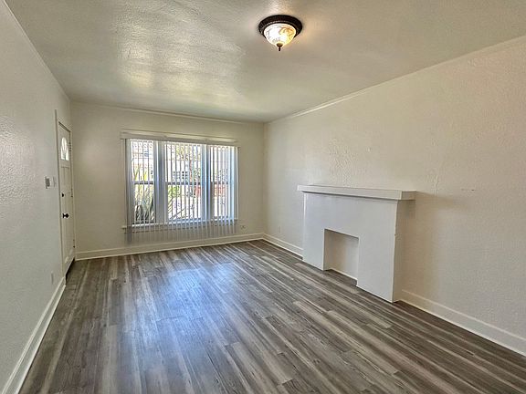 4th image of 304-308 N Miller St #401-407