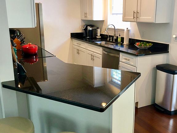2nd image of 1439 Chesapeake Dr #1