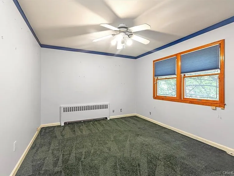 709 Carlyle St — Photo 18