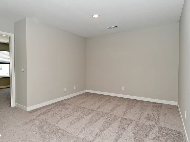 1964 Rowena Ln — Photo 27